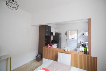 Casa à venda com 380m², 7 quartos e 2 vagas Casa à venda com 380m², 7 quartos e 2 vagasCasa 2 - Cozinha