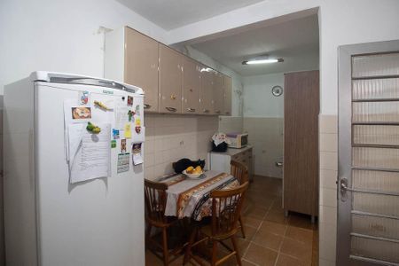 Casa à venda com 380m², 7 quartos e 2 vagas Casa à venda com 380m², 7 quartos e 2 vagasCasa 3 - Cozinha