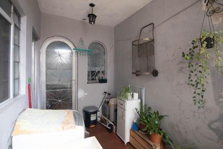 Casa à venda com 380m², 7 quartos e 2 vagas Casa à venda com 380m², 7 quartos e 2 vagasCasa 3 - Área de Serviço