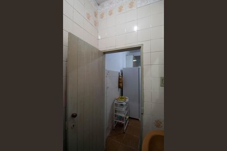 Casa à venda com 380m², 7 quartos e 2 vagas Casa à venda com 380m², 7 quartos e 2 vagasCasa 3 - Banheiro 2