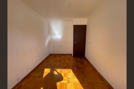 Apartamento para alugar com 70m², 2 quartos e 1 vaga Apartamento para alugar com 70m², 2 quartos e 1 vagaQuarto 2