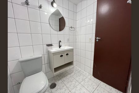 Apartamento para alugar com 70m², 2 quartos e 1 vaga Apartamento para alugar com 70m², 2 quartos e 1 vagaBanheiro