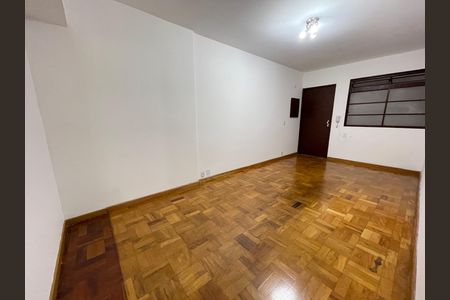 Apartamento para alugar com 70m², 2 quartos e 1 vaga Apartamento para alugar com 70m², 2 quartos e 1 vagaSala