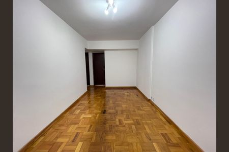 Apartamento para alugar com 70m², 2 quartos e 1 vaga Apartamento para alugar com 70m², 2 quartos e 1 vagaSala