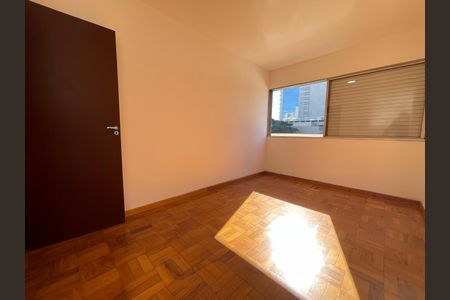 Apartamento para alugar com 70m², 2 quartos e 1 vaga Apartamento para alugar com 70m², 2 quartos e 1 vagaQuarto 2