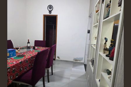 Sala de casa de condomínio à venda com 3 quartos, 90m² em Tanque, Rio de Janeiro