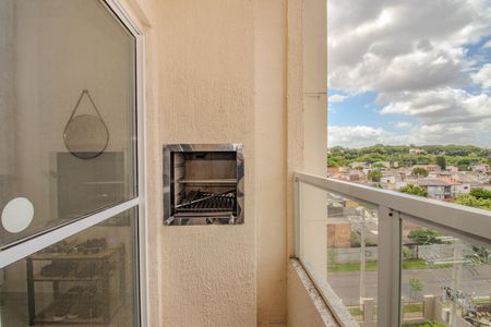 Sala - Varanda de apartamento para alugar com 2 quartos, 46m² em Costa E Silva, Porto Alegre