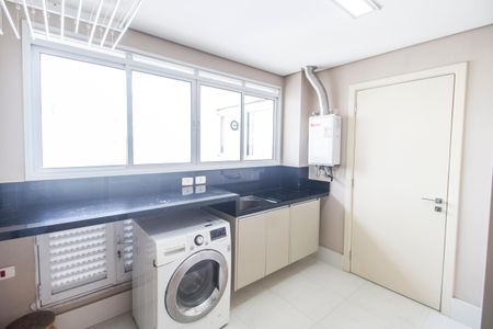 Apartamento para alugar com 180m², 3 quartos e 3 vagasÁrea de Serviço