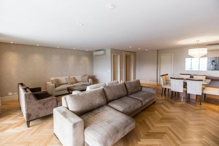Apartamento para alugar com 180m², 3 quartos e 3 vagasSala 