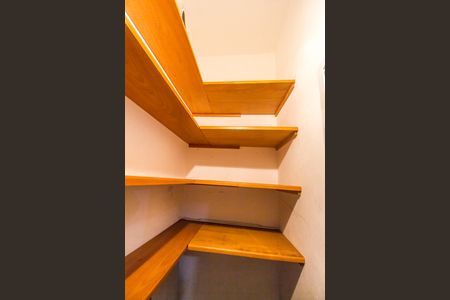 Apartamento para alugar com 180m², 3 quartos e 3 vagasDepósito