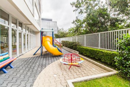 Apartamento para alugar com 180m², 3 quartos e 3 vagasÁrea comum - Playground