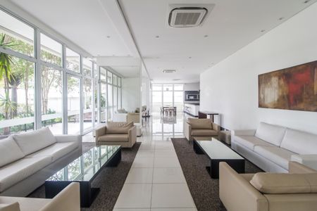Apartamento para alugar com 180m², 3 quartos e 3 vagasÁrea comum - Salão de festas