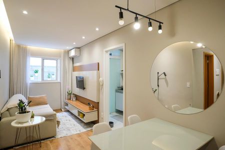 Apartamento para alugar com 79m², 3 quartos e 1 vagaSala