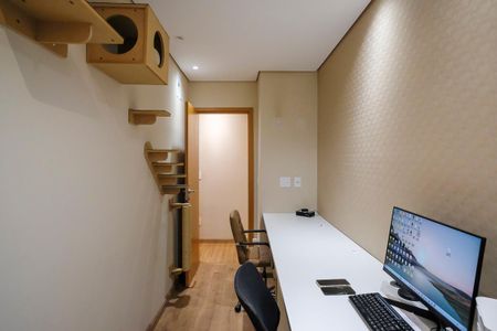 Apartamento para alugar com 79m², 3 quartos e 1 vagaQuarto 2