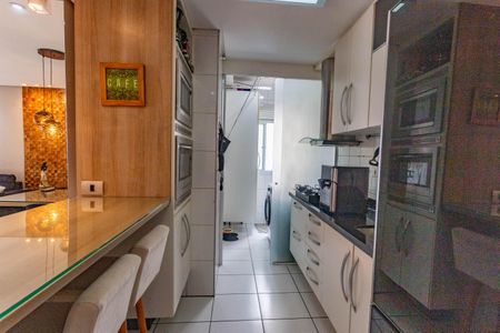 Apartamento à venda com 70m², 3 quartos e 2 vagasCozinha