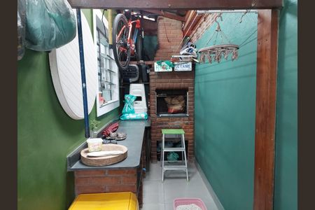 Casa à venda com 72m², 2 quartos e 2 vagasÁrea Gourmet