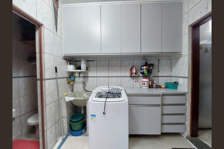 Casa à venda com 72m², 2 quartos e 2 vagasÁrea de Serviço