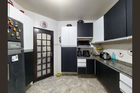 Casa à venda com 72m², 2 quartos e 2 vagasCozinha