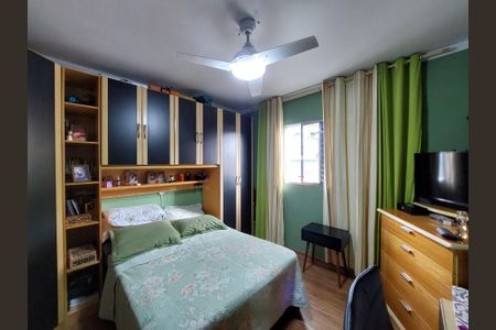 Casa à venda com 72m², 2 quartos e 2 vagasQuarto 2