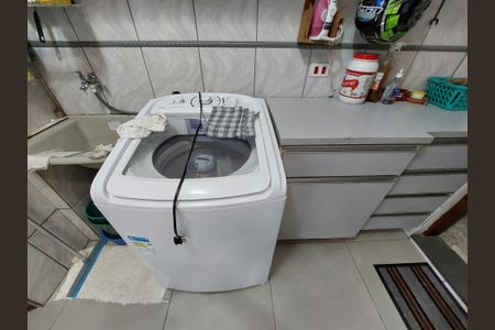 Casa à venda com 72m², 2 quartos e 2 vagasÁrea de Serviço