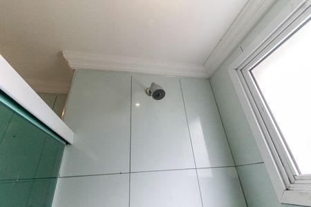 Apartamento para alugar com 69m², 2 quartos e 2 vagasBanheiro da Suíte - chuveiro