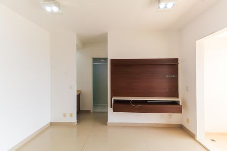 Apartamento para alugar com 38m², 1 quarto e 1 vaga Apartamento para alugar com 38m², 1 quarto e 1 vagaSala/Cozinha