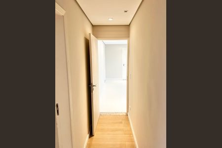 Apartamento à venda com 145m², 3 quartos e 4 vagasCorredor