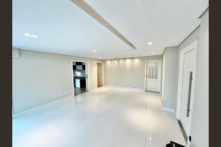 Apartamento à venda com 145m², 3 quartos e 4 vagasSala