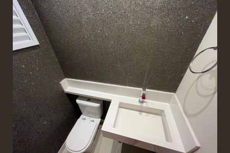 Apartamento à venda com 145m², 3 quartos e 4 vagasLavabo