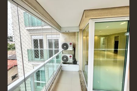 Apartamento à venda com 145m², 3 quartos e 4 vagasVaranda da Sala
