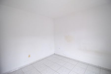 Quarto de casa para alugar com 1 quarto, 60m² em Veloso, Osasco