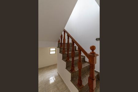 Escada de casa à venda com 3 quartos, 194m² em Cidade Patriarca, São Paulo