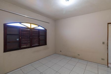 Casa à venda com 194m², 3 quartos e 2 vagasEdícula Quarto