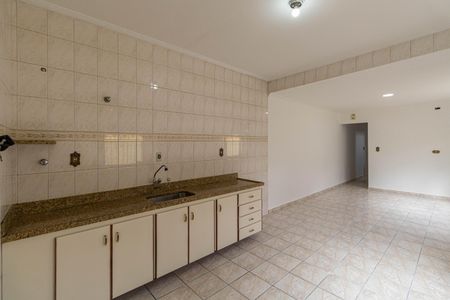 Casa à venda com 194m², 3 quartos e 2 vagasCozinha