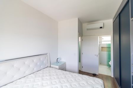 Apartamento para alugar com 91m², 3 quartos e 2 vagas Apartamento para alugar com 91m², 3 quartos e 2 vagasSuíte