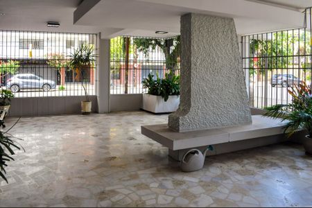 Apartamento à venda com 72m², 2 quartos e sem vagaHall de entrada