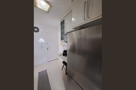 Apartamento à venda com 88m², 3 quartos e 2 vagasCOZINHA