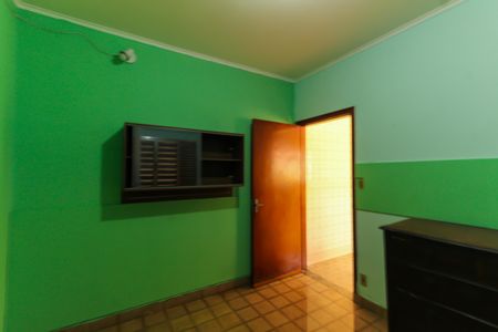 Casa à venda com 153m², 2 quartos e 2 vagas Casa à venda com 153m², 2 quartos e 2 vagasQuarto 2