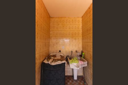 Casa à venda com 153m², 2 quartos e 2 vagas Casa à venda com 153m², 2 quartos e 2 vagasÁrea de Serviço