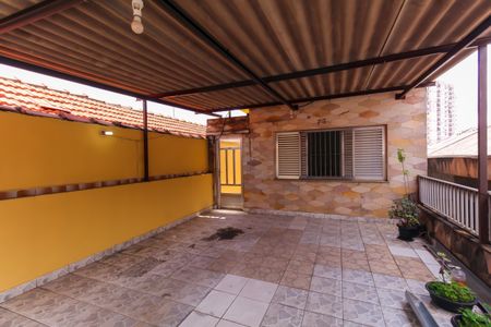 Casa à venda com 153m², 2 quartos e 2 vagas Casa à venda com 153m², 2 quartos e 2 vagasGaragem