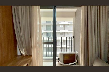 Varanda da Sala de kitnet/studio para alugar com 1 quarto, 27m² em Pinheiros, São Paulo