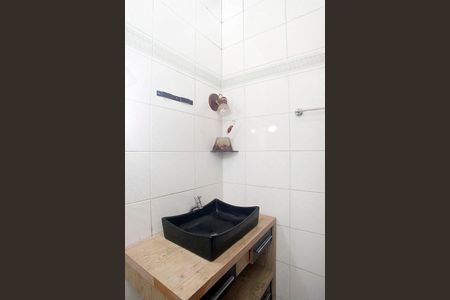 Apartamento à venda com 63m², 2 quartos e sem vagaBanheiro