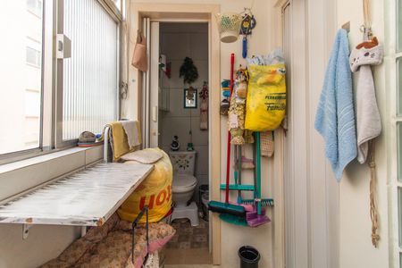 Apartamento à venda com 80m², 2 quartos e 1 vagaCozinha e Área de Serviço