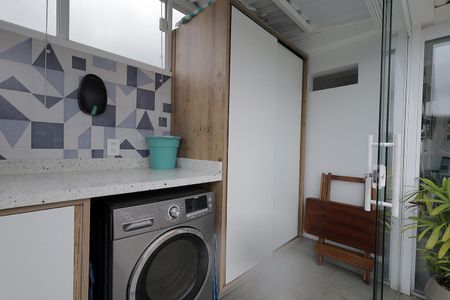 Apartamento à venda com 125m², 2 quartos e 2 vagas Apartamento à venda com 125m², 2 quartos e 2 vagasÁrea de Serviço