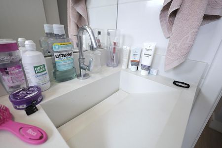 Apartamento à venda com 125m², 2 quartos e 2 vagas Apartamento à venda com 125m², 2 quartos e 2 vagasBanheiro