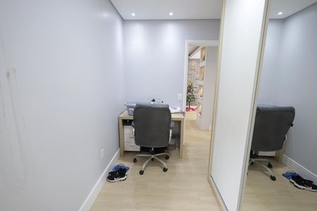 Apartamento à venda com 125m², 2 quartos e 2 vagas Apartamento à venda com 125m², 2 quartos e 2 vagasQuarto 1