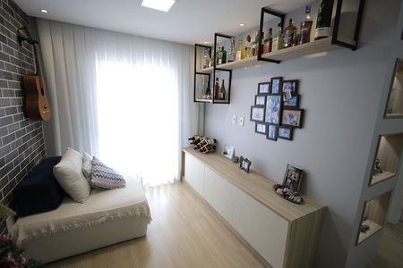 Apartamento à venda com 125m², 2 quartos e 2 vagas Apartamento à venda com 125m², 2 quartos e 2 vagasSala