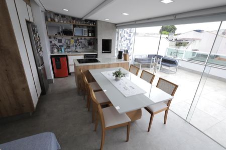 Apartamento à venda com 125m², 2 quartos e 2 vagas Apartamento à venda com 125m², 2 quartos e 2 vagasCozinha / Sala de Jantar