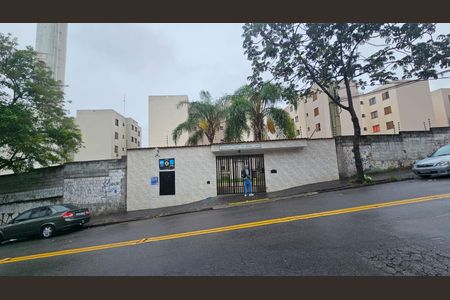 Apartamento à venda com 49m², 2 quartos e sem vaga Apartamento à venda com 49m², 2 quartos e sem vagaFachada