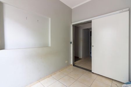 Quarto 2 de casa para alugar com 2 quartos, 100m² em Raposo Tavares, Osasco